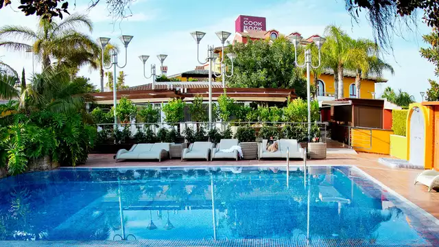 Familie-uitje in Calpe met ontbijt en spa