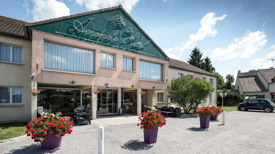 Hotel The Originals Bernay Acropole - EDIT_FRONT_01.jpg