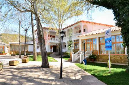 Minivacances à Reolid, demi-pension et accès à l'espace thermal