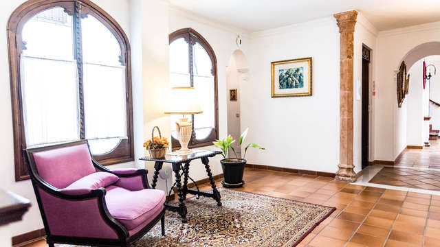 Descubre el encanto de Ronda y alójate en el barrio más histórico de la ciudad con desayuno incluido