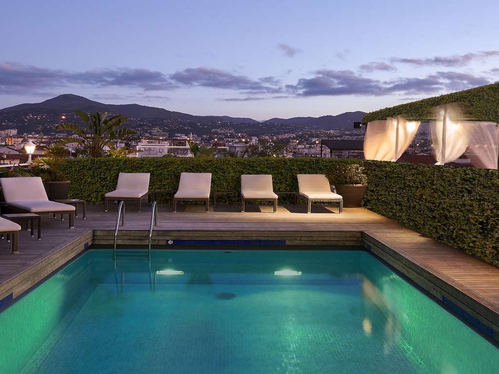 Profitez d'un moment de détente à Nice avec piscine et bain bouillonnant en rooftop face aux Alpes ! - 4* - 13