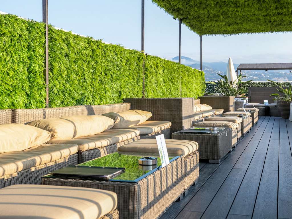 Profitez d'un moment de détente à Nice avec piscine et bain bouillonnant en rooftop face aux Alpes ! - 4* - 11