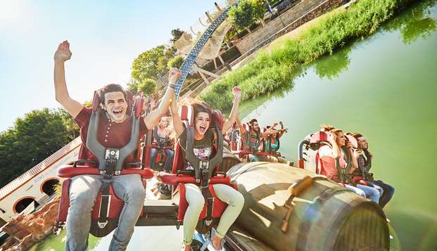 Disfruta con entradas de un día a Ferrari Land y PortAventura en Salou