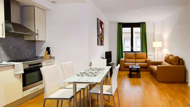 Disfruta de Zaragoza en un apartamento para 4 personas