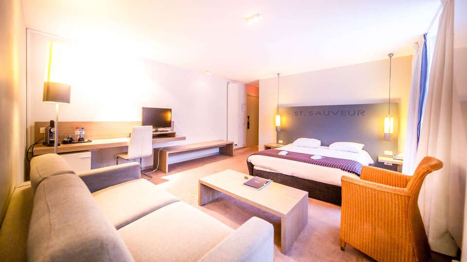 Bubbels ontbijt wellness tijdens je verblijf in een suite aan zee