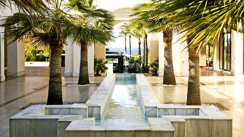 Relajate en Salobrena con acceso al Spa Playa Granada cava y bombones