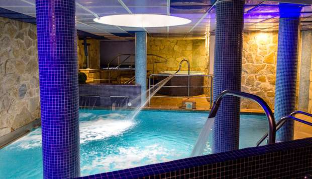Escapada en el mejor Spa de Mogarraz con acceso incluido al circuito y cena típica