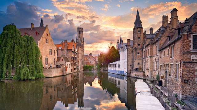Disfruta de una cerveza belga durante un fin de semana en Brujas