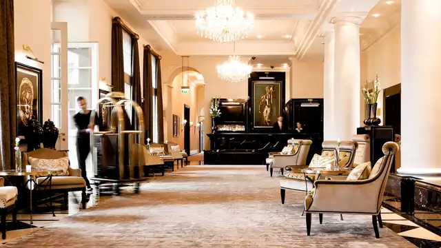 Escapada de lujo en un hotel de 5 estrellas con spa, cerca de Colonia