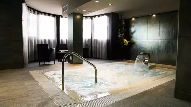 Fin de semana con spa y cena en Toulouse
