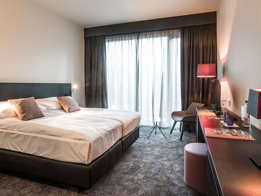 Profitez d'une chambre supérieure spacieuse pendant votre séjour à Sint-Niklaas - 4* - 1