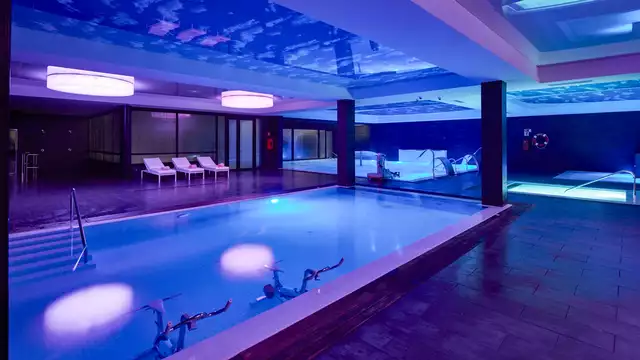 Uitje met Thalasso, proeverijdiner en toegang tot de privésuite van het Thalassotherapiecentrum