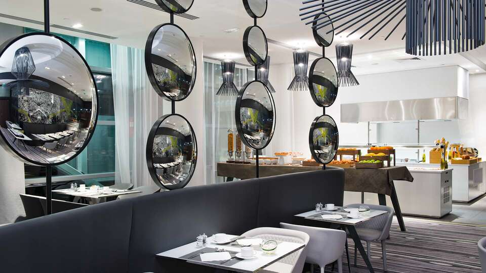 Melia Paris La Défense