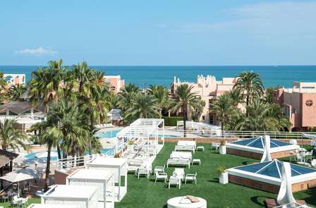 Weekend de luxe: diner dégustation, spa et cava en hotel 5* face á la mer