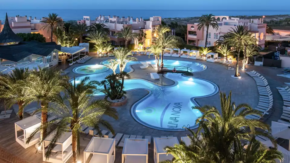 Weekend de luxe diner degustation spa et cava en hotel face a la mer