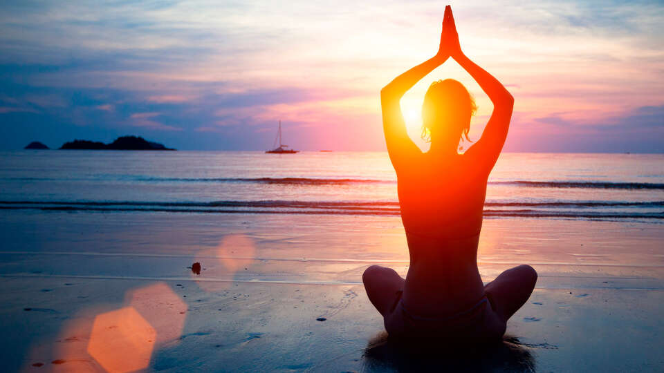 Zenitude demi-pension acces au thalasso et seance de Yoga sur la Cote Basque