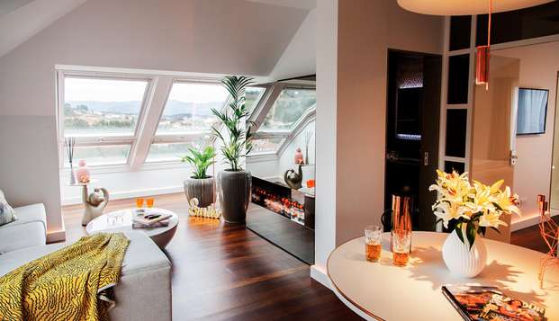 Romanticismo Top: Suite Candy con globos de helio, dulces, acceso al spa y trato VIP en Rías Baixas