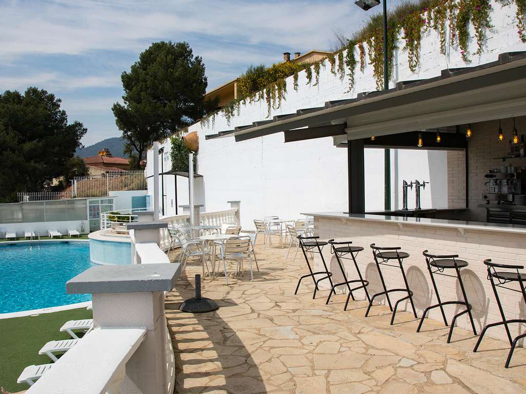 Sous le soleil de la Costa Brava en demi-pension à Tossa de Mar - 4* - 40