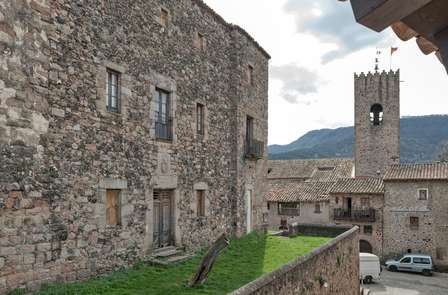 Découvrez en famille la Sierra de la Garrotxa depuis l'intérieur