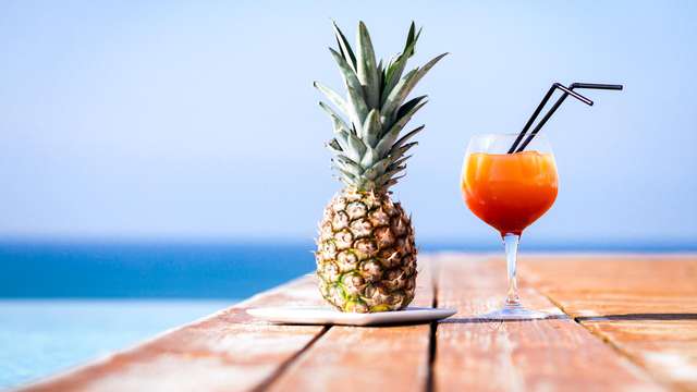 1 Cocktail de bienvenue pour 2 adultes