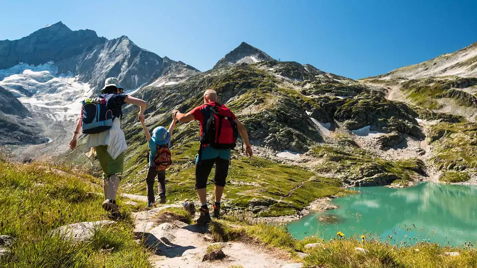 Escapada familiar en el corazon del Pirineo aragones con desayuno incluido