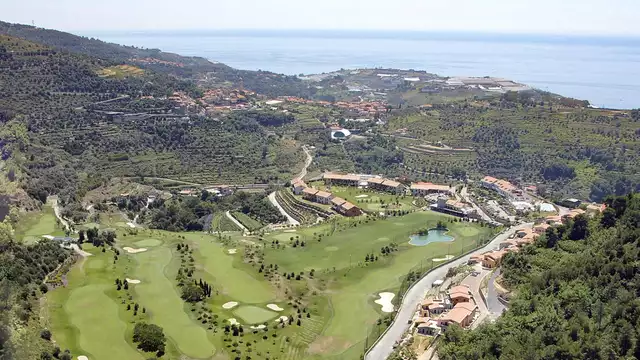 Séjour dans un resort en Ligurie avec petit déjeuner et dîner