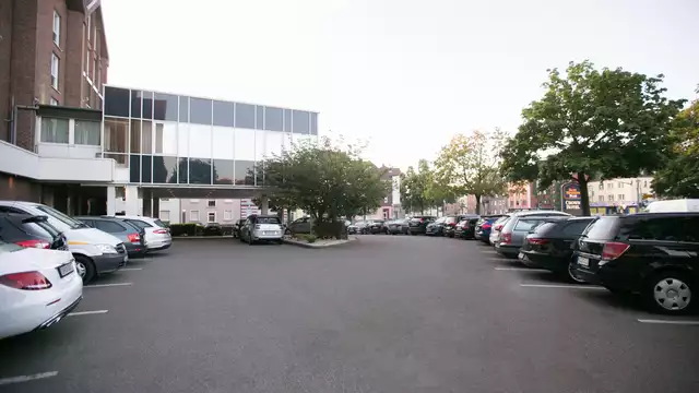 Rust comfortabel uit in Duitsland tussen de stad en de magische natuurparken