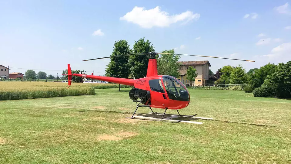 Sejour unique dans la campagne d Emilie-Romagne pres de Modene avec un tour en helicoptere
