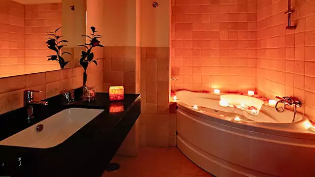 Escapada a las afueras de Granada con cena tipica en hotel con encanto