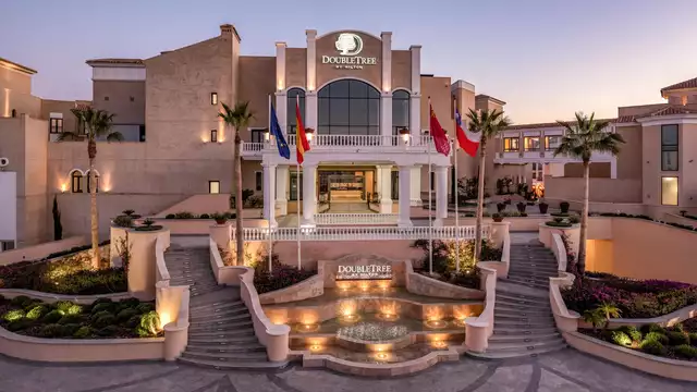 Escapada completa con cena, zona Wellness y desayuno incluido en un resort 5*