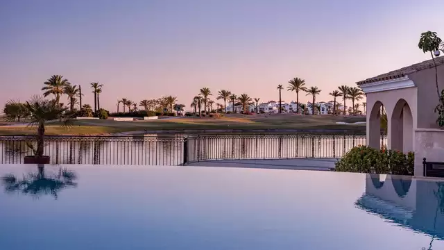 Escapada completa con cena, zona Wellness y desayuno incluido en un resort 5*