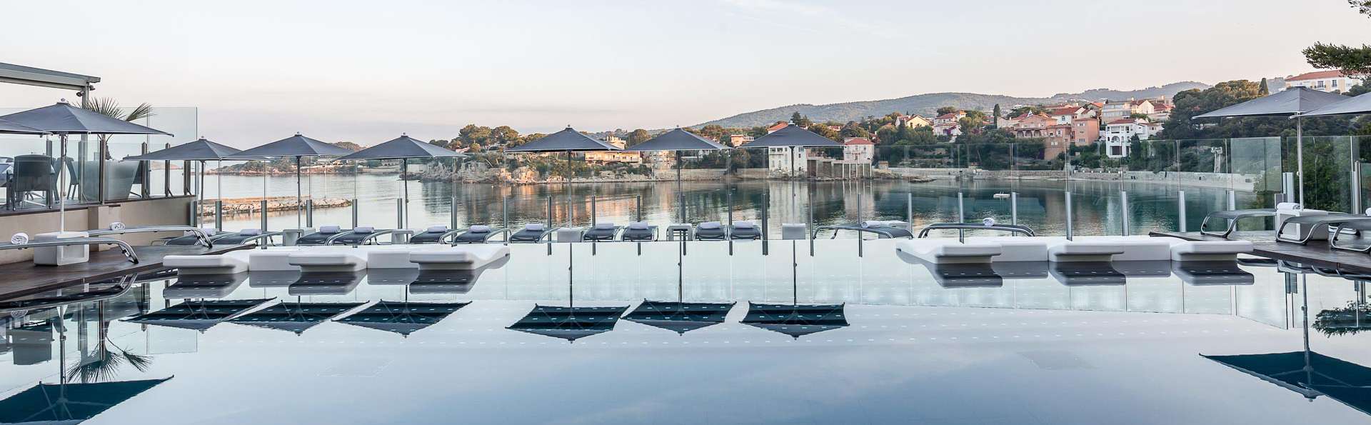 Luxe en relax met zicht op zee in Bandol