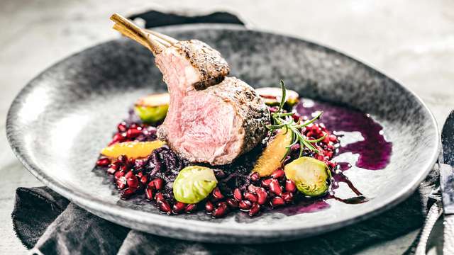 Escapade avec dîner dégustation au cœur de la forêt de Miramón à Saint-Sébastien