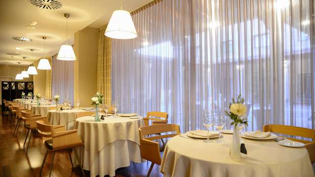 Escapada con Cena y acceso a las aguas termales en Olmedo