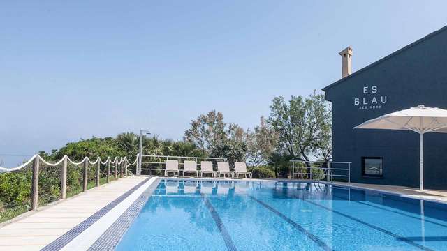 Es Blau Des Nord Hotel