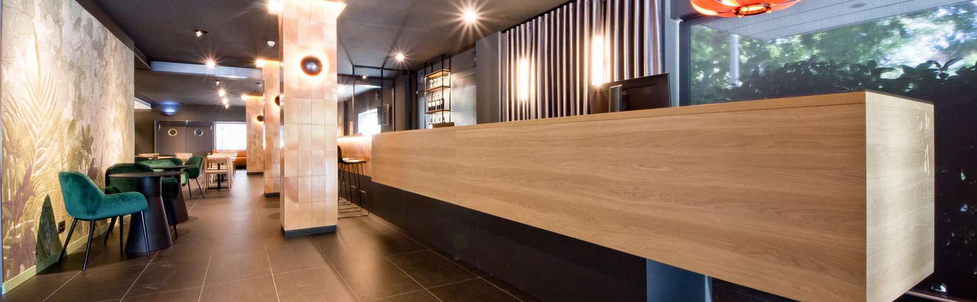 Aparthotel Atenea Valles - EDIT_N2_LOBBY_01.jpg