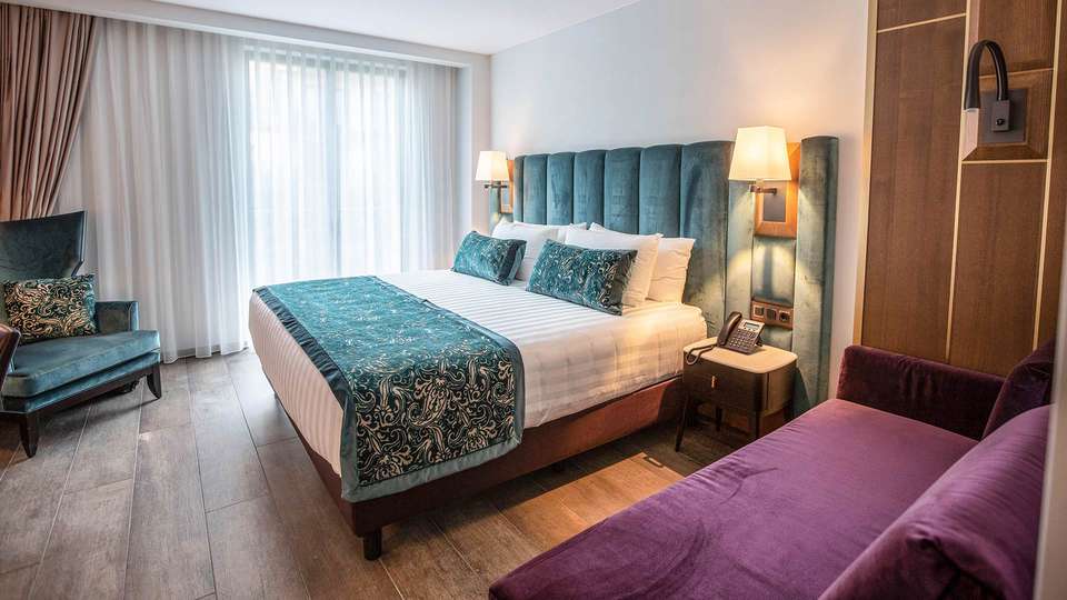 Evasion de lujo media pension gastronomica y spa en un precioso hotel en Costa Brava