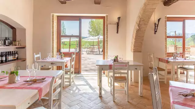 Découvrez l’Ombrie : séjour dans une ferme avec petit-déjeuner et dîner typique régional