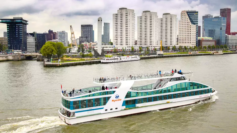 Design comfort en een boottocht tijdens een citytrip Rotterdam