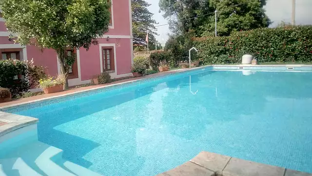 Découvrez Cudillero dans une chambre avec baignoire d'hydromassage.