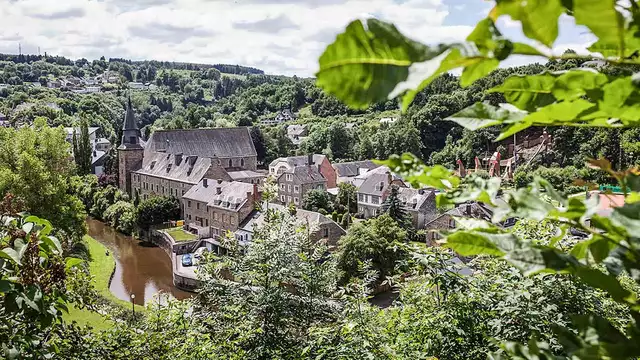 Sejour dans les Ardennes avec diner wellness piscine