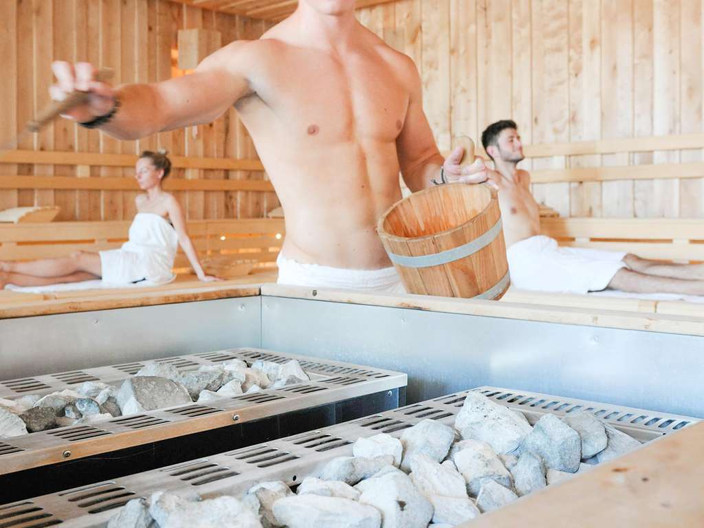 Pure détente à Mondorf-les-Bains avec accès illimité au Domaine Thermal (chambre avec balcon) - 4* - 15