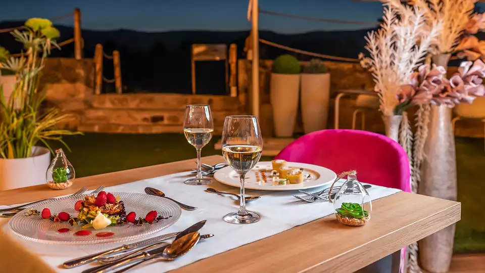 Escapada con cena y banera hidromasaje en la Sierra de Gredos