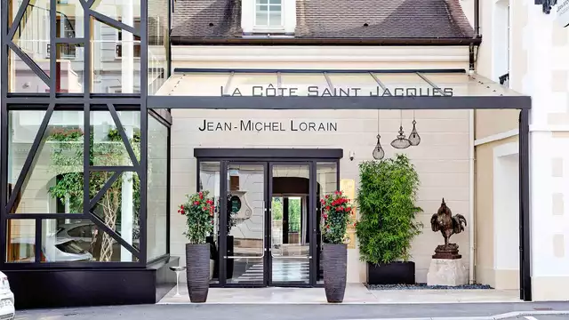 Quiétude et Spa dans la maison de famille à côté de l'Yonne