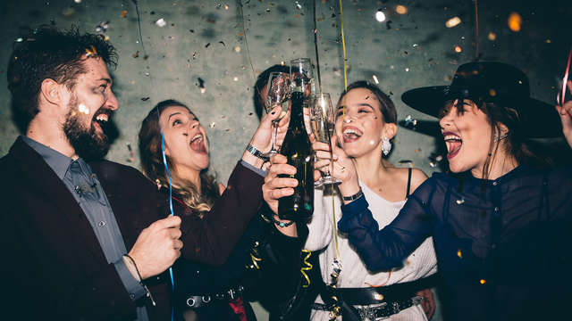 Dîner avec musique pour 2 adultes