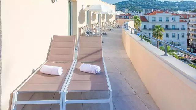 Fuga benessere 4 stelle a Cannes