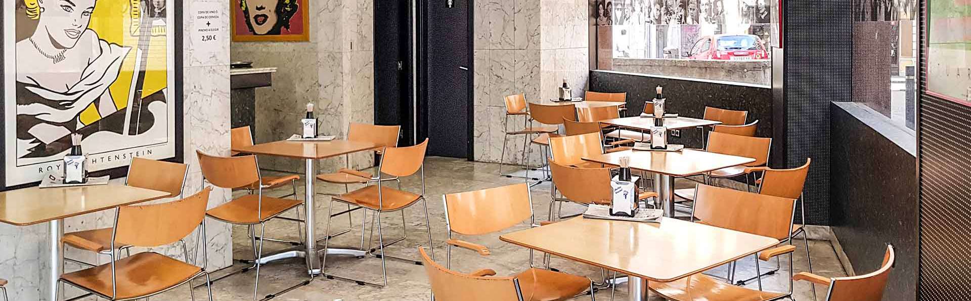 Hotel City House Pathos - EDIT_Cafeteria_01.jpg