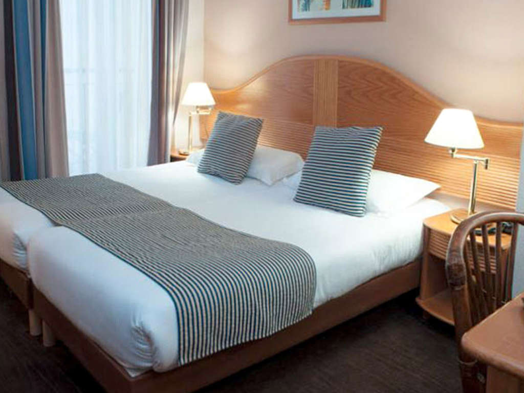 Chambre supérieure et douceur de vivre pour votre séjour à Nice - 3* - 15