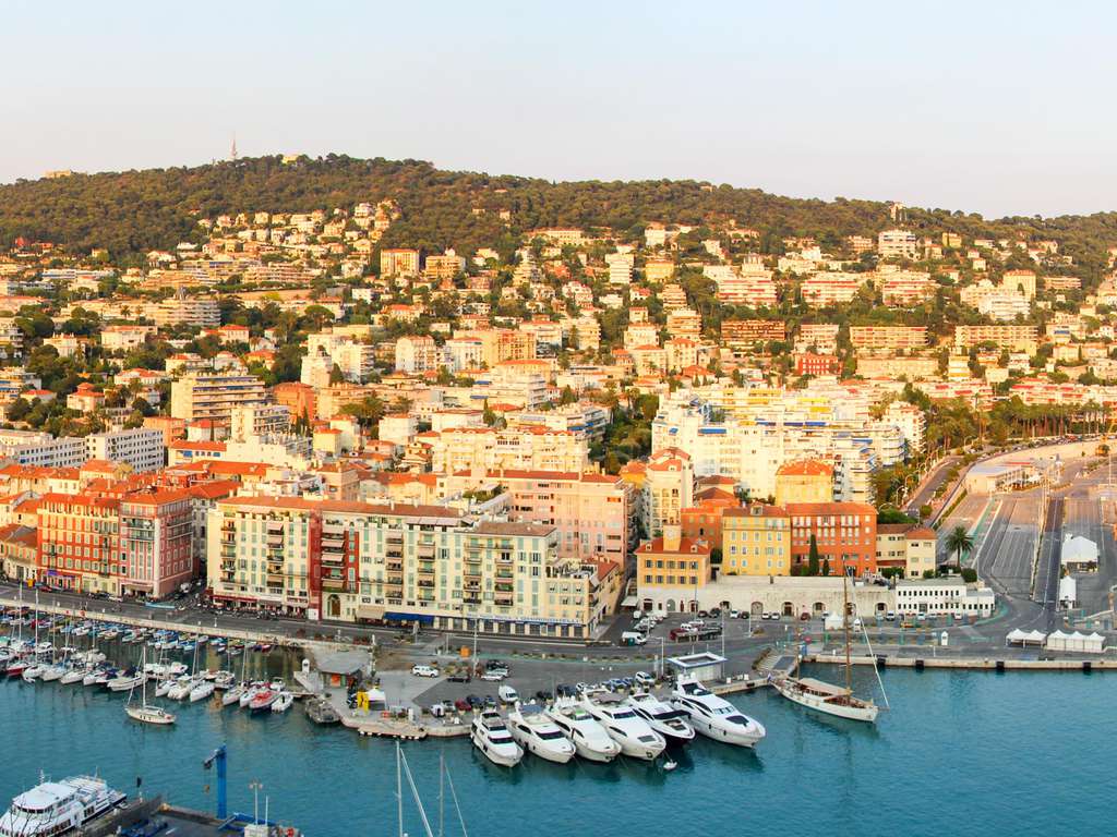 Chambre supérieure et douceur de vivre pour votre séjour à Nice - 3* - 10