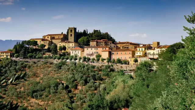 Weekend in Toscana con aperitivo regionale e mezza pensione